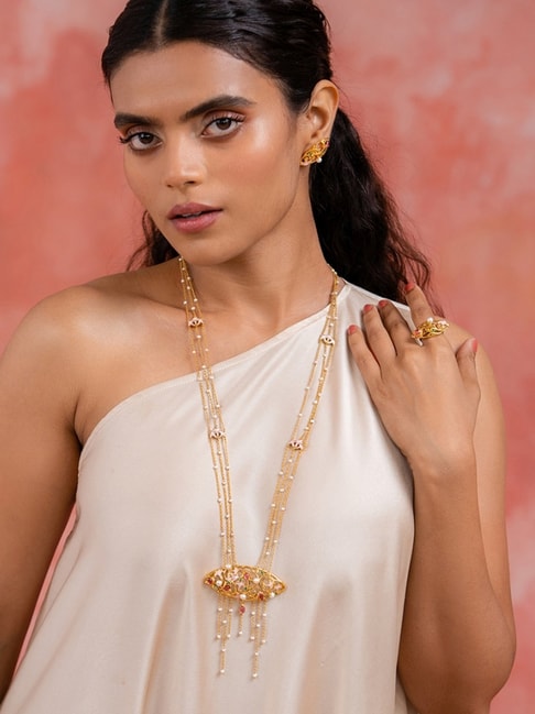 Buy SHAYA BY CARATLANE All Pearled Up Necklace in 925 Silver | Shoppers Stop