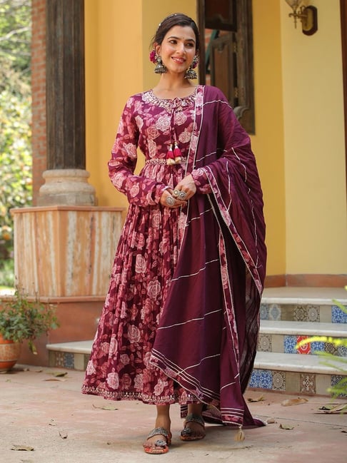 Buy Vnyashri Women Printed Viscose Rayon Ethnic Dress (Purple) Online at  Best Prices in India - JioMart.