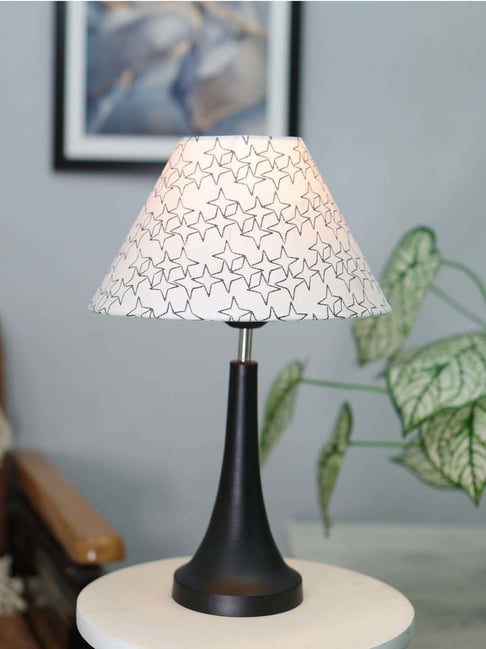 B22 store bedside lamp