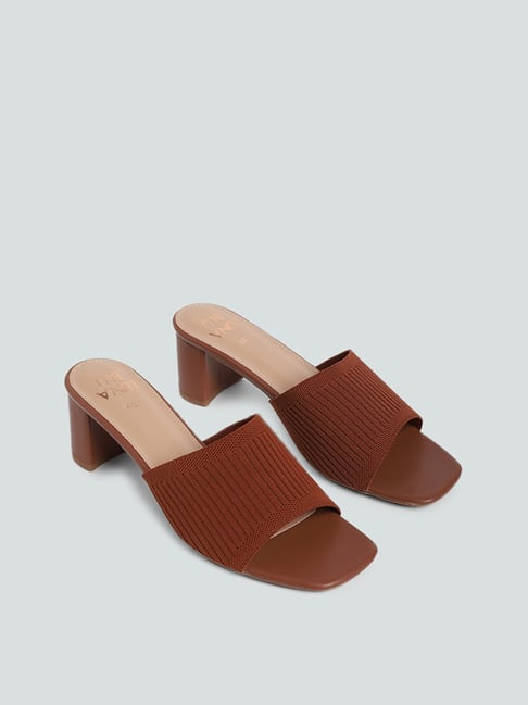 C&B gold metallic mini wedge strappy heel sandal brand new no box | Strappy sandals  heels, Strappy heels, Sandals heels