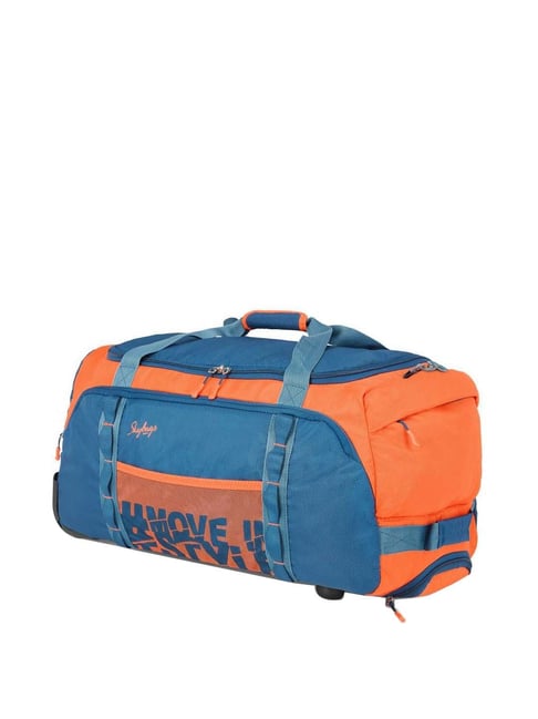 SKYBAGS (Expandable) Snazzy 65 cm Duffel With Wheels (Strolley) Red - Price  in India | Flipkart.com