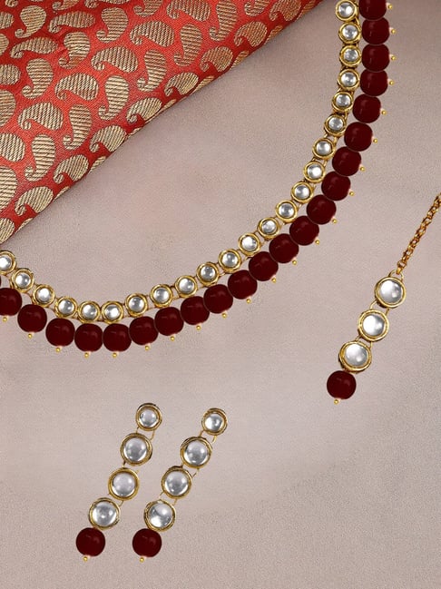OOMPH Maroon Beads Kundan Delicate Ethnic Necklace Set with Drop Earrings  Maangtikka