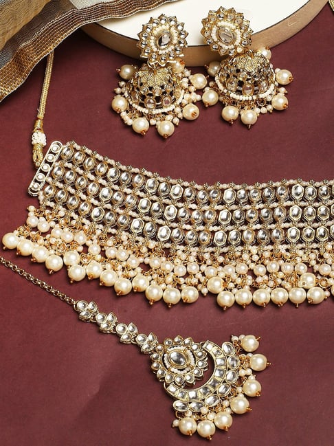 OOMPH Gold Tone Kundan & Pearls Choker Necklace Set with Jhumka Earrings & Maangtikka-picture-31