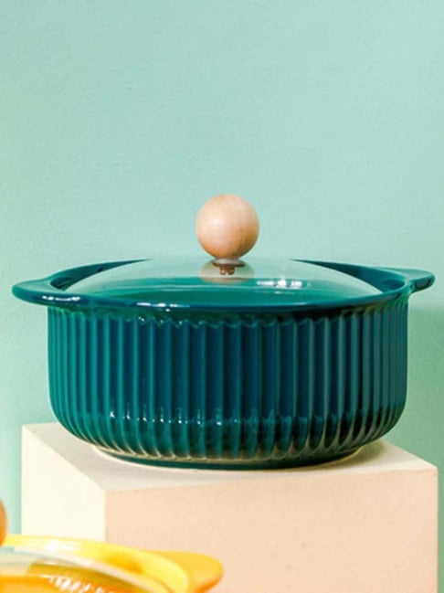 Nestasia Premium Quality Ceramic Ribbed Multipurpose Serving Pot With Glass Lid For Dinner Table
