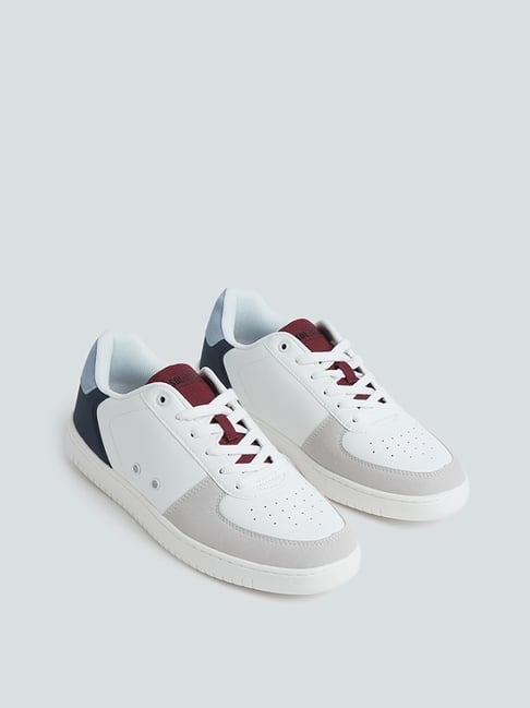 SOLEPLAY by Westside White Colour-Blocked Lace-Up Sneakers
