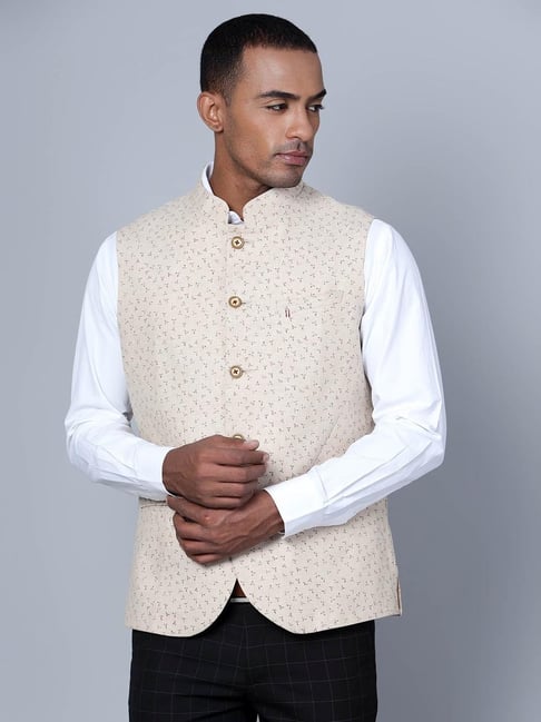 Buy online White Cotton Nehru Jacket from Jackets for Men by Oshano for  ₹2109 at 30% off | 2024 Limeroad.com