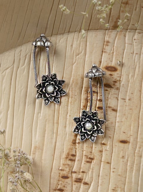 Silver Design Oxidised Jhumka Earrings – Shasmis