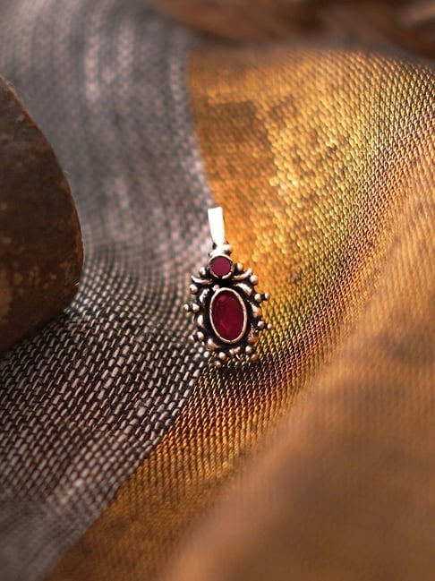 Teejh Ethnic Parthavi Red Stone Nose Pin for Women