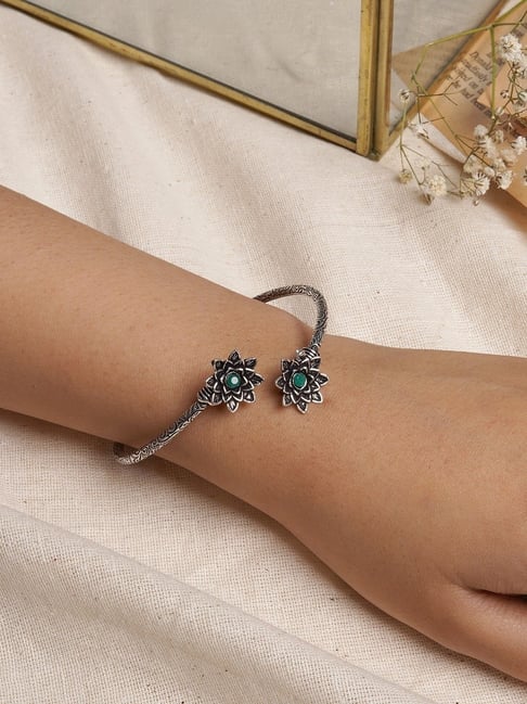 Flower Wristband.floral Bracelet.flower Bracelet.wedding Wrist  Corsage.wedding Flower Wristband.flower Wrist Corsage.white Flower Bracelet  - Etsy Norway
