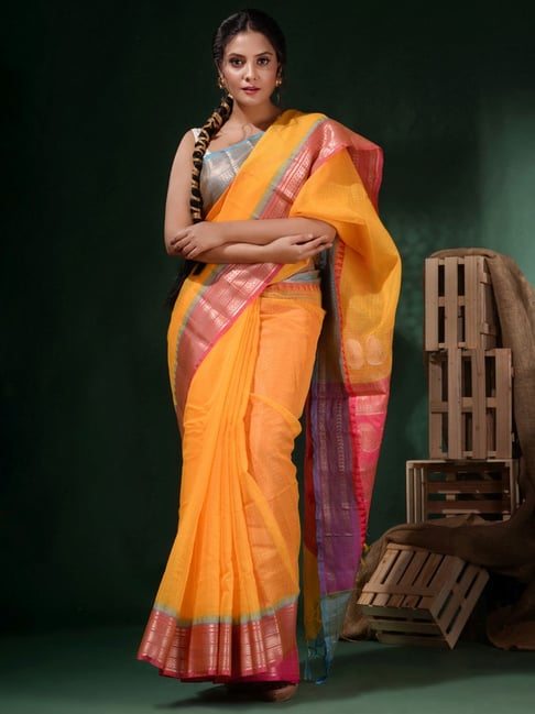 20 Beautiful Designs of Orange Sarees For Every Occasion! | Styles At Life