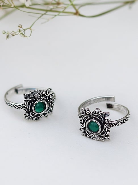 925 Sterling Silver Pear Shape Toe Ring In Green Stone – Joharcart