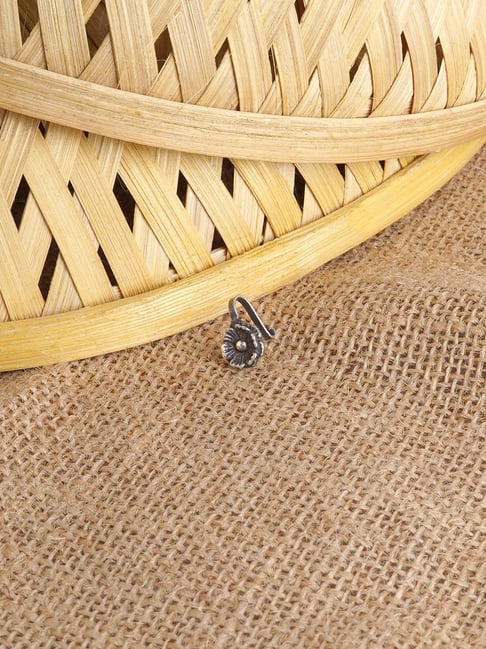 Teejh Ethnic Laakini Silver Oxidized Nosepin for Women