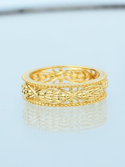 Caroline Ellen 20 Karat Yellow Gold Hand-Engraved Wide Band Ring – Peridot  Fine Jewelry