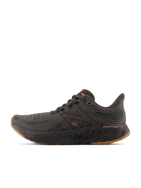 Buy New Balance Black Fitness Capri WP93858 For Women Online @ Tata CLiQ  Luxury