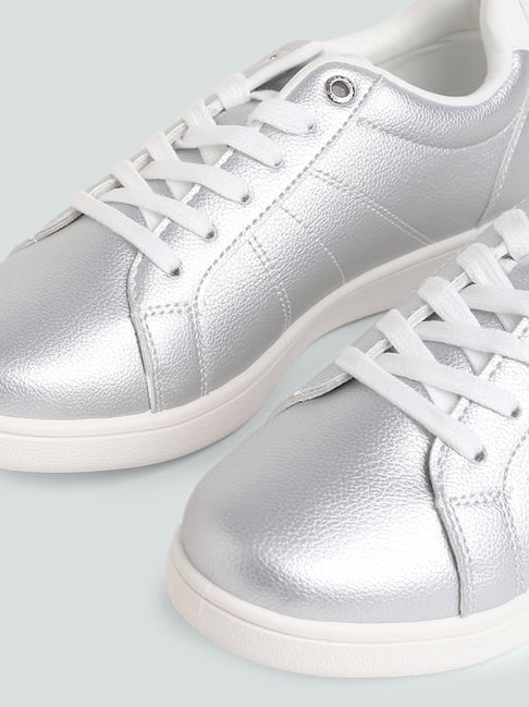 Silver sales shoes online