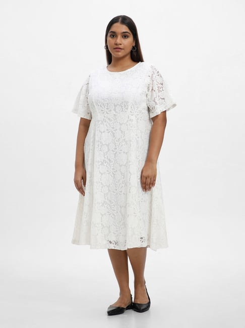 Modest Plus Size White Lace 3/4 Sleeves Short Wedding Dress #MN035 -  GemGrace.com