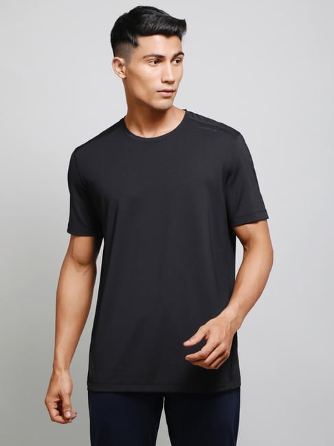 Jockey MV37 Black Microfiber Elastane Half Sleeves T-Shirt with Stay Fresh  & Stay Dry Treatment