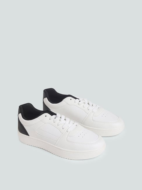 Luna blu hot sale white shoes