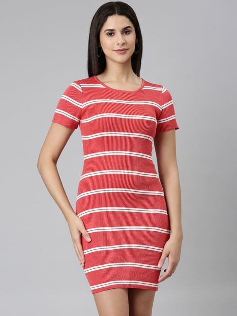 Pink striped hotsell bodycon dress