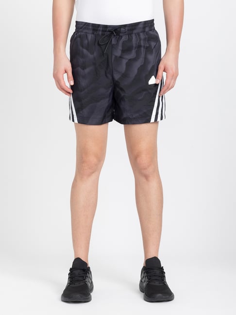 Adidas mens shorts online sales india