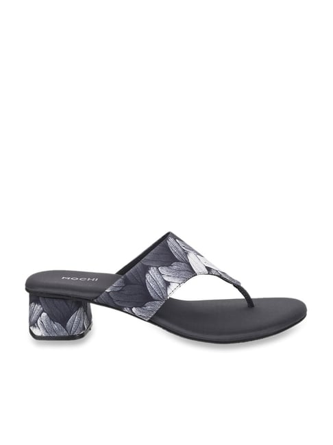 Buy White Flat Sandals for Women by Mochi Online | Ajio.com