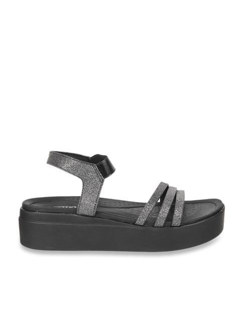 Platform Sandals For Spring From UGG, Birkenstock, Teva, & More