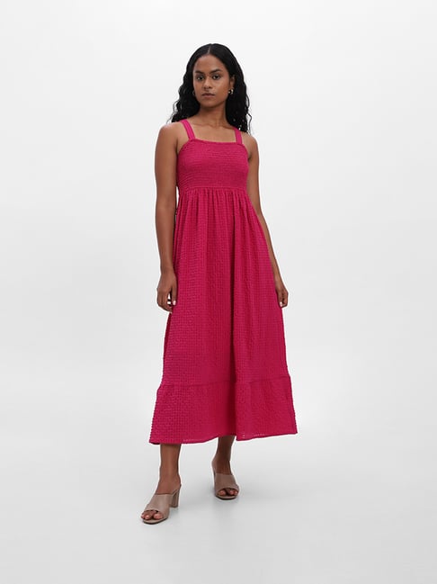 Buy Nuon Women by Westside Textured Dark Pink Dress for Online @ Tata CLiQ