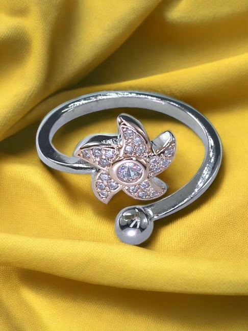 Taraash 92.5 Sterling Silver Floral Casual Ring for Women