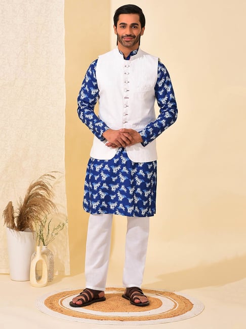 Cotton Blue Silk Wedding Mens Kurta With Nehru Jacket, Dry clean at Rs 1399  in Surat