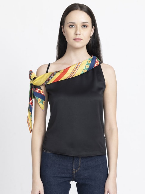 Shaye Off-Shoulder Black Solid Sleeveless Casual Tops For Women