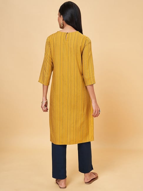 Rangmanch by Pantaloons Mustard Printed Straight Kurta