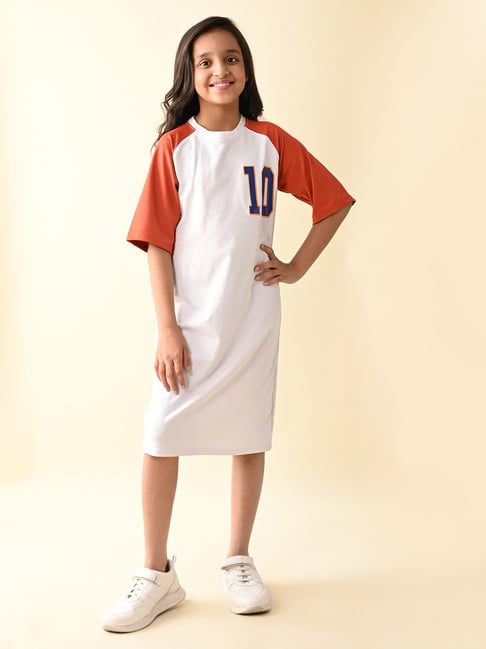 LilPicks Kids White Solid Dress