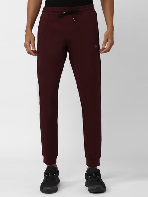 Nike cheap burgundy joggers