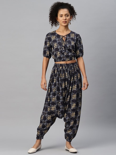Cropped Harem Pants in Black and White Chevron Print – the muheeka  collection