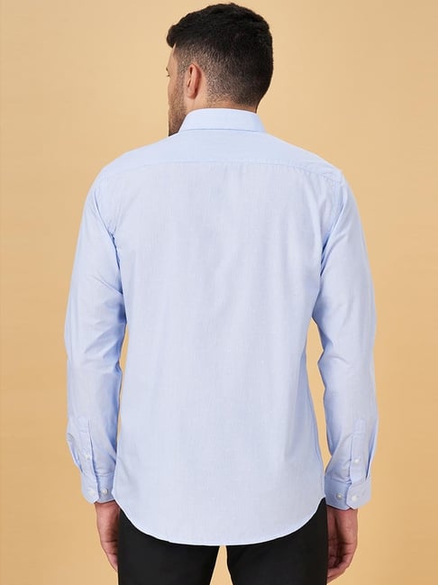 Peregrine by Pantaloons Light Blue Cotton Slim Fit Striped Shirt