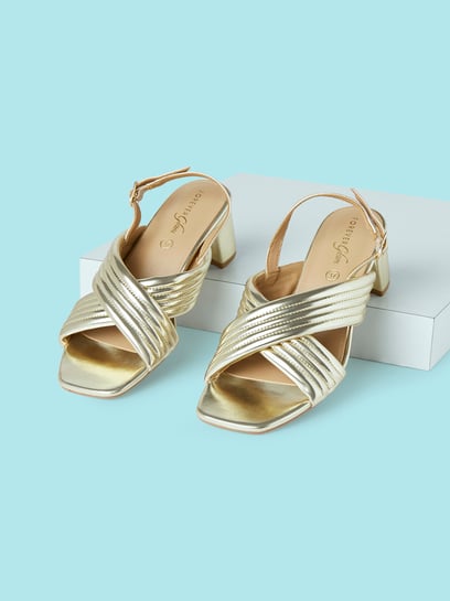 Forever 21 best sale gold sandals