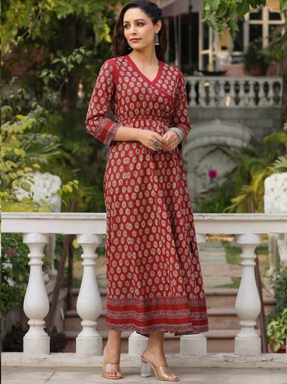 Rain and Rainbow Maroon Cotton Printed Maxi Dress