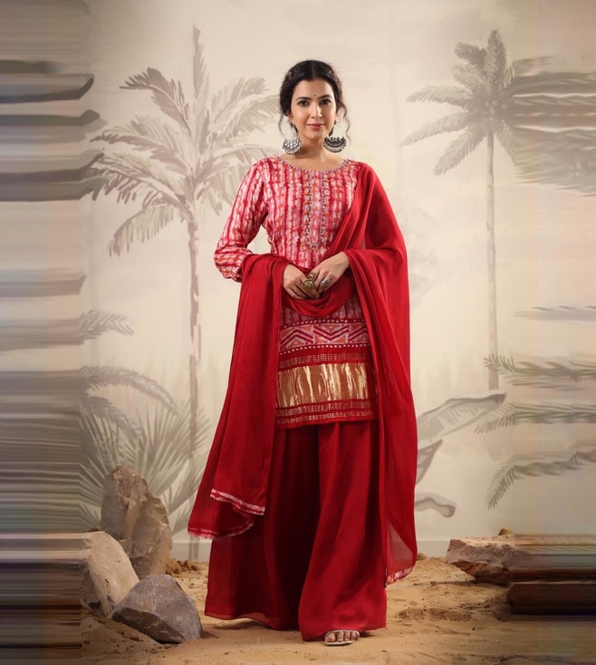 Shop Red Cotton Silk Golden Brocade Padded Kurti with Red Cotton Silk Pants  and Red Golden Chanderi Dupatta Kurti Set - Kurti Set Online in India |  Sleeves designs for dresses, Silk