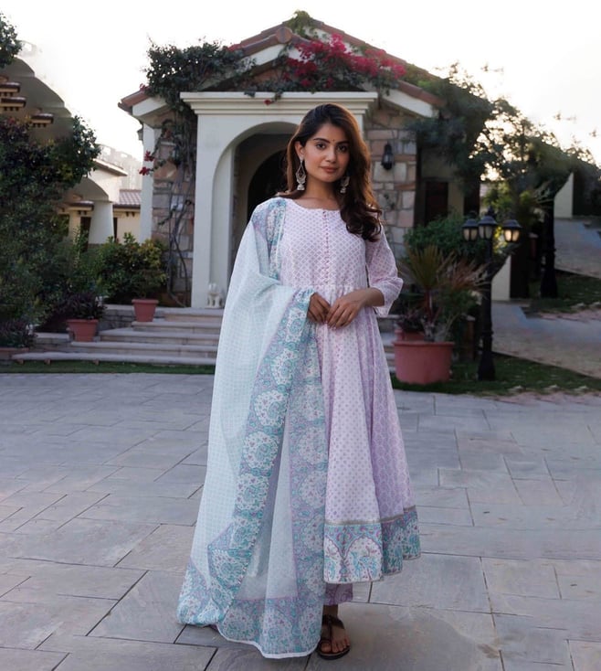 Buy Authentic Dresses, Women's Ethnic, Online In India