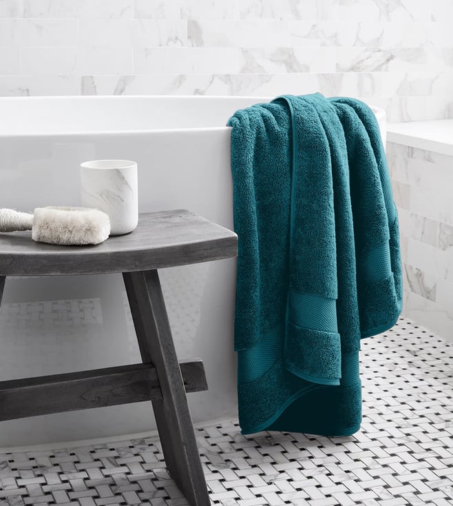 Bath towels 700 gsm sale