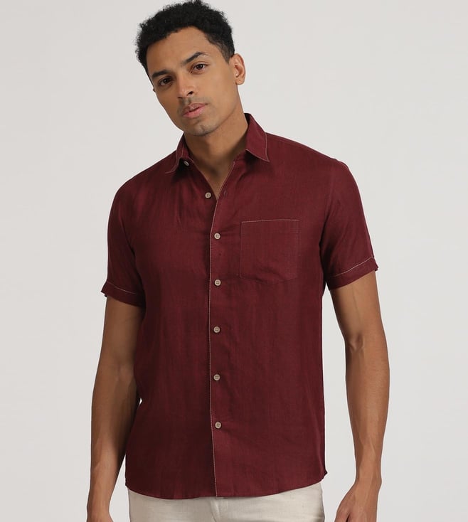 Mens burgundy short hot sale sleeve dress shirt