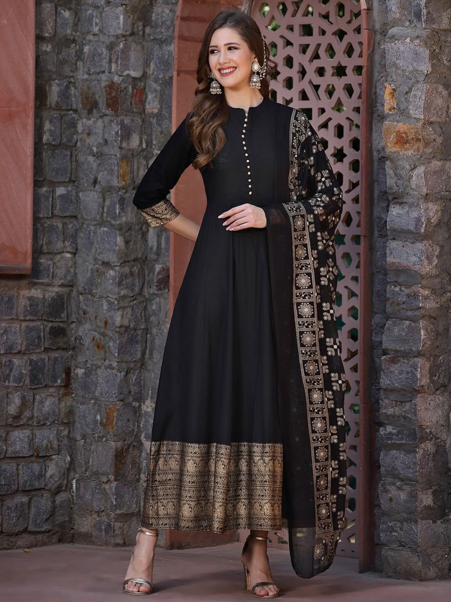 Last Inch Apparel Private Limited in delhi anarkali suits retailer