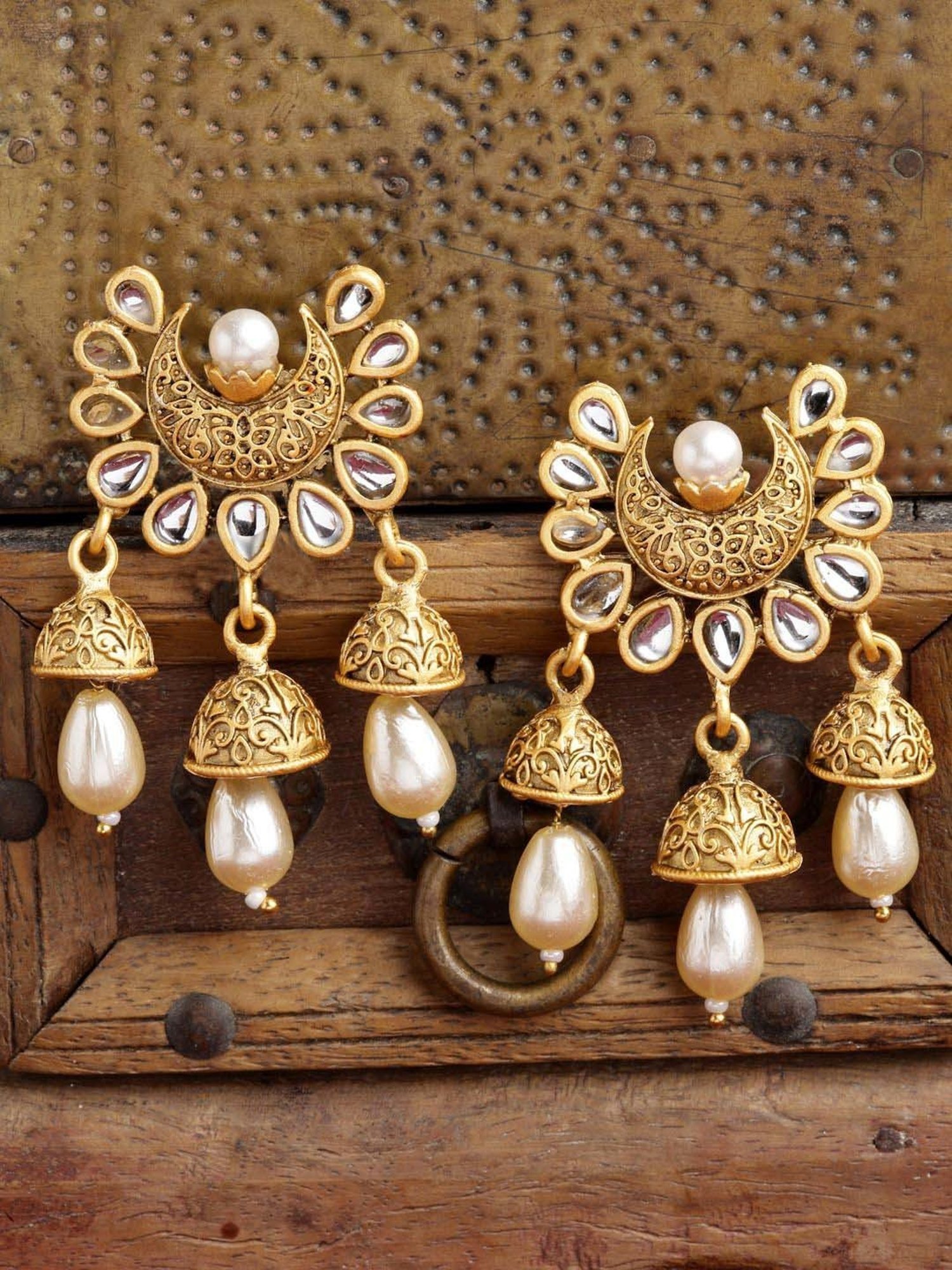 Buy Panash Kundan Crescent Shaped Drop Earrings Online At Best