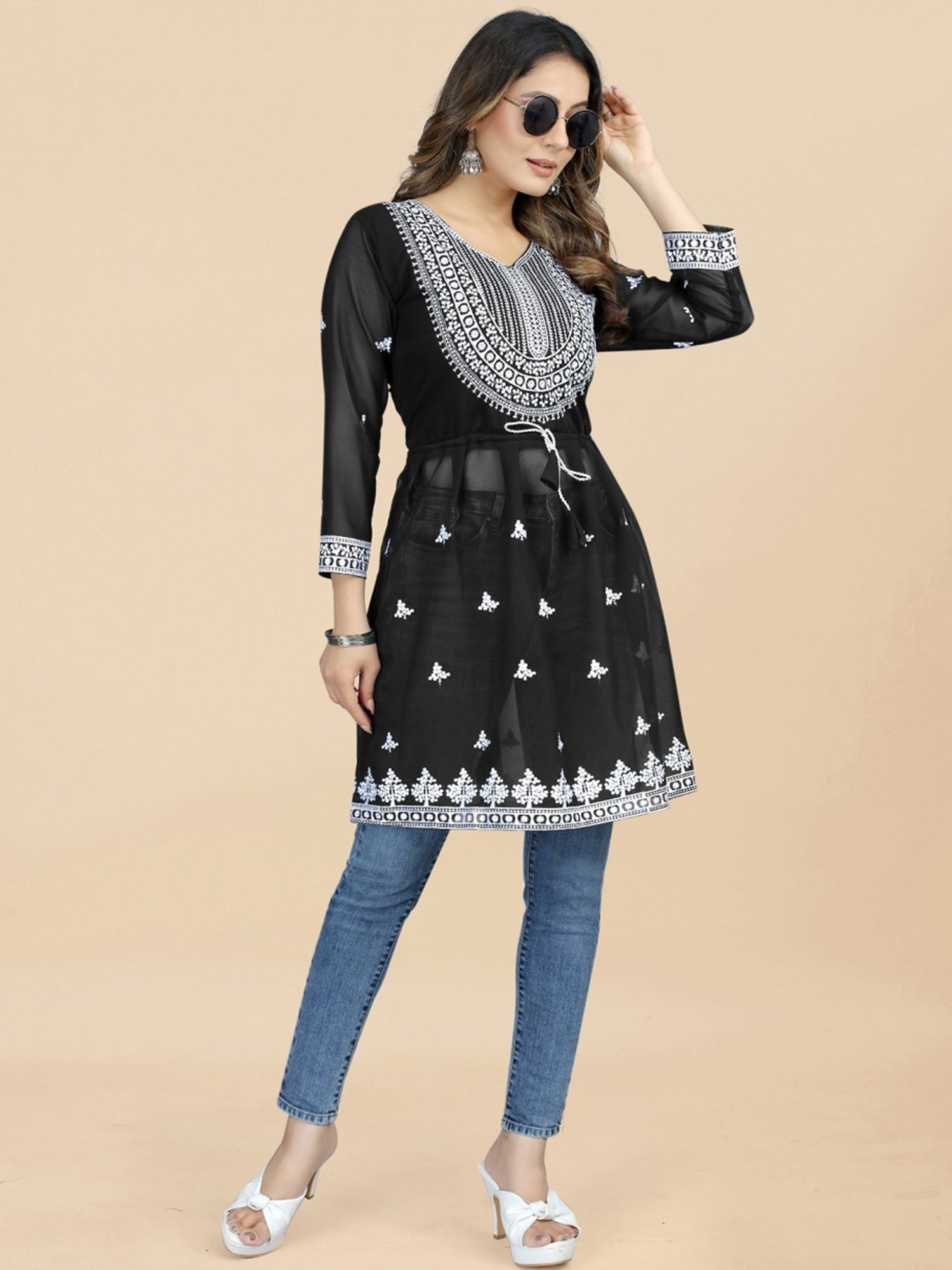 Black Color Plus Size Short Kurti With Beautiful Sleeves Pattern  Manufacturers Delhi, Online Black Color Plus Size Short Kurti With  Beautiful Sleeves Pattern Wholesale Suppliers India