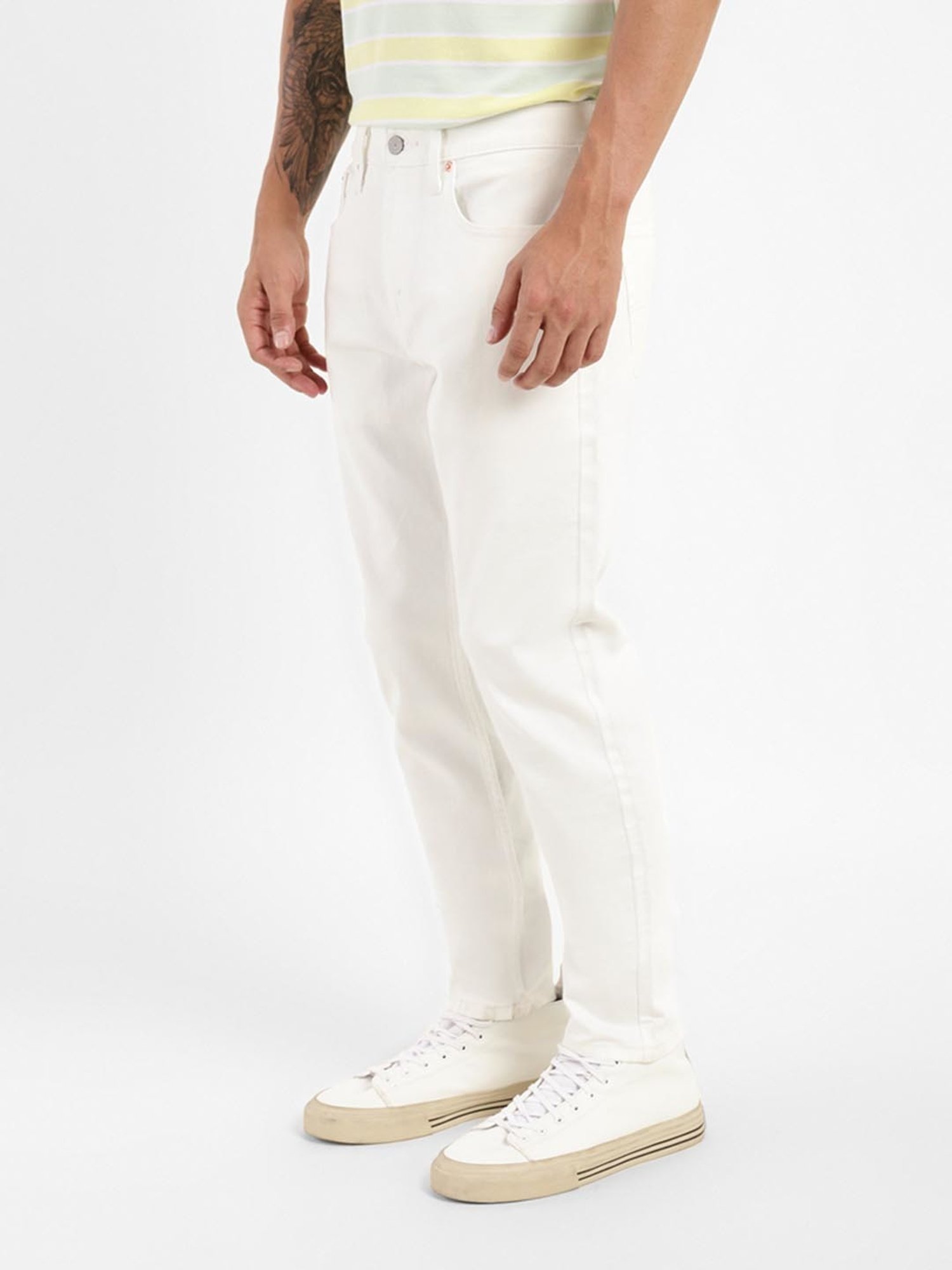 Levis 512 store white