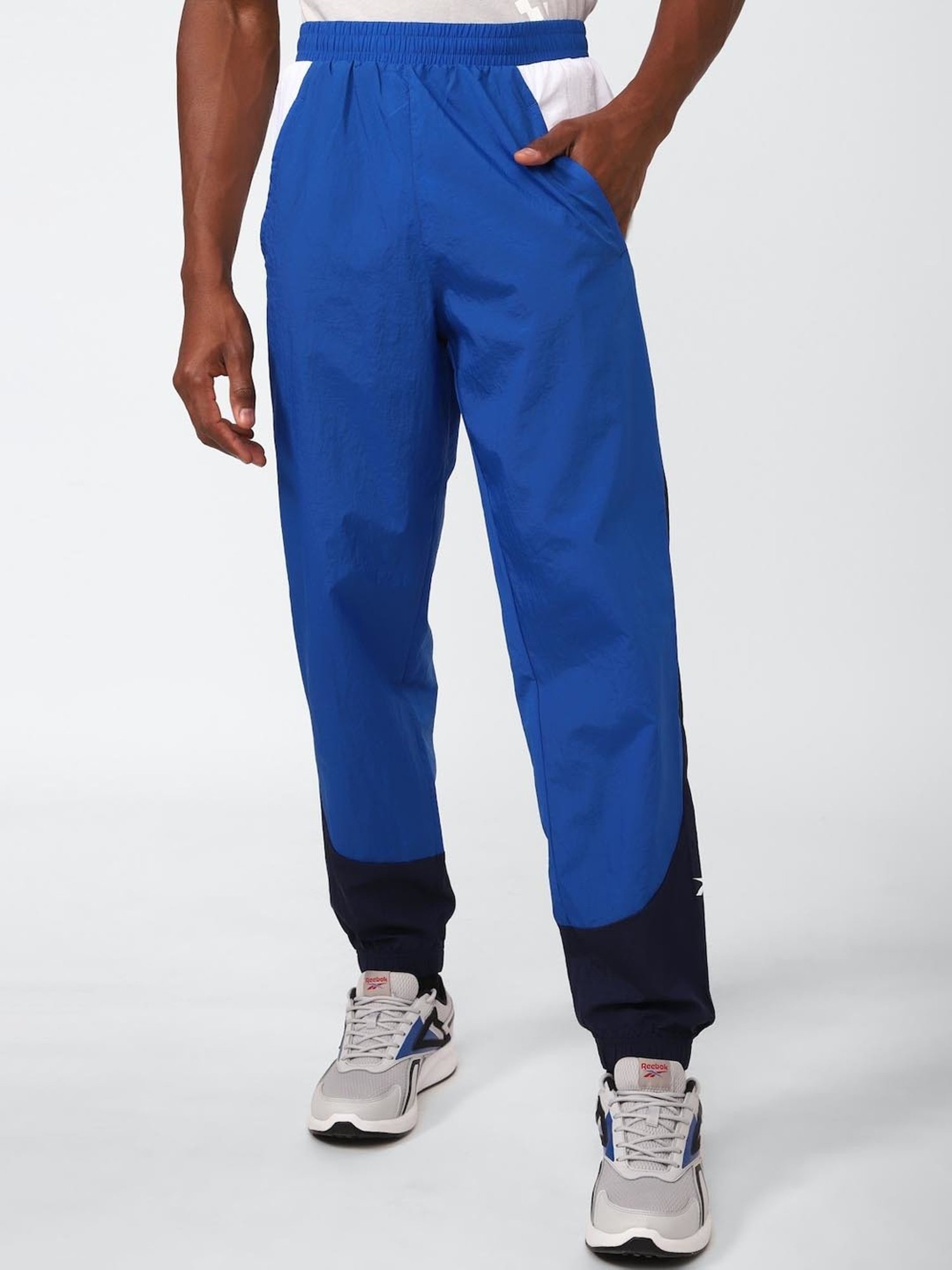 Lacoste guppy online joggers