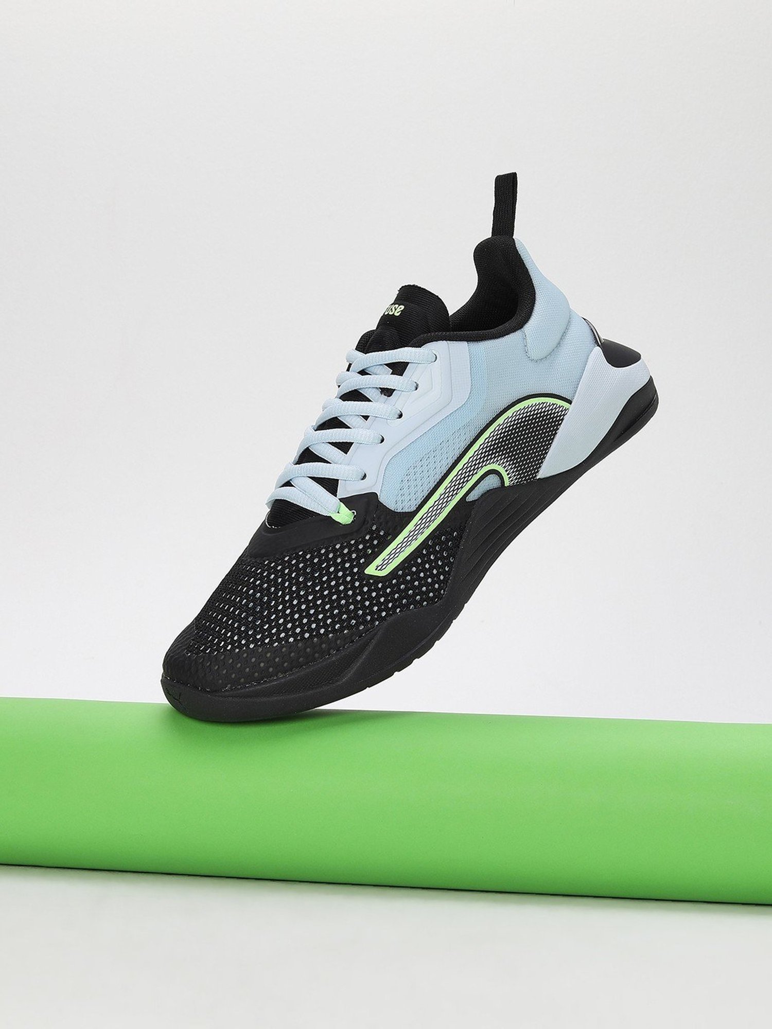 Puma black sneakers clearance 2020