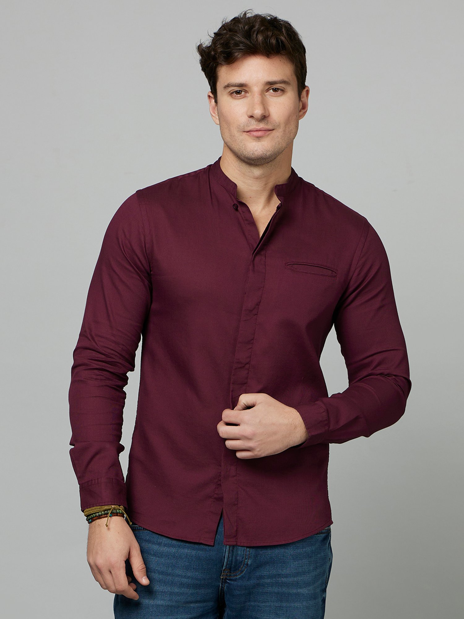 burgundy color shirt