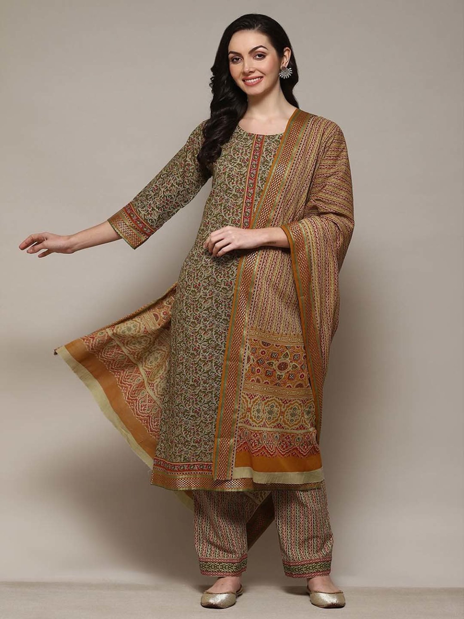 Ethnic wear: Buy ethnic wear online at best prices in India - Amazon.in |  Victorian dress, Dress materials, Dresses