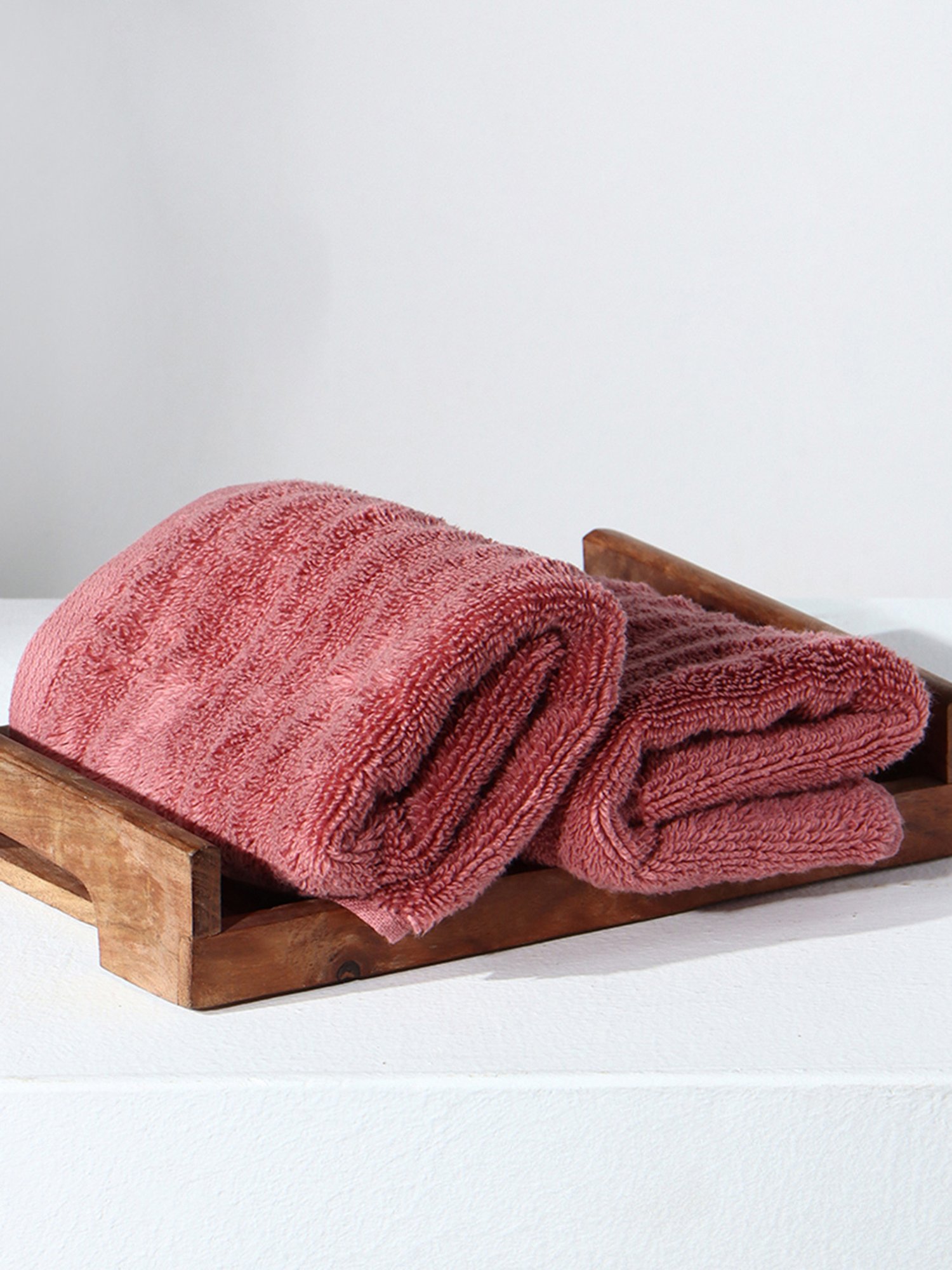 NAUTICA Super Soft Zero Twist 100% Cotton Towel -2pc Hand Towel (vintage  crew stripe) solid-burgundy – Bianca Home